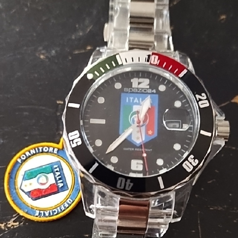 Men's Black and Silver Watch